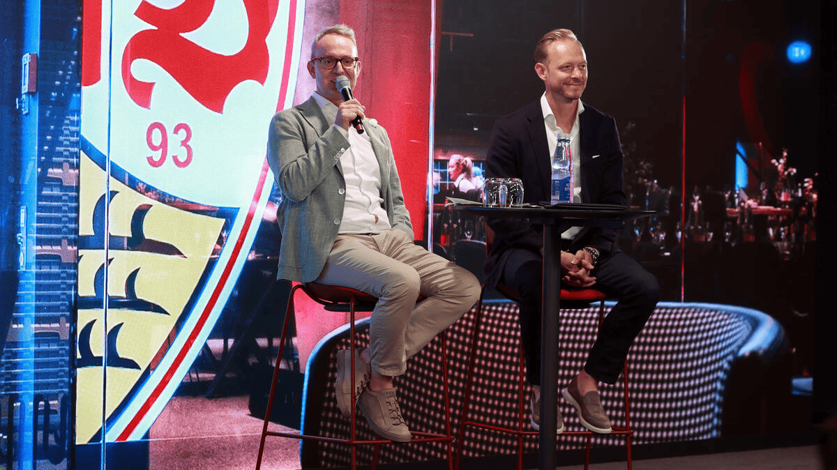 否回拜仁, 另外两位是 否回拜仁, 另外两位是