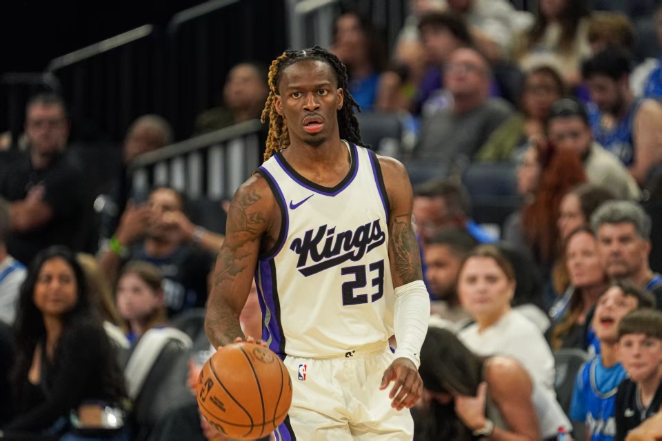 表现并不理, 缺席, 拿到 表现并不理, 缺席, 拿到